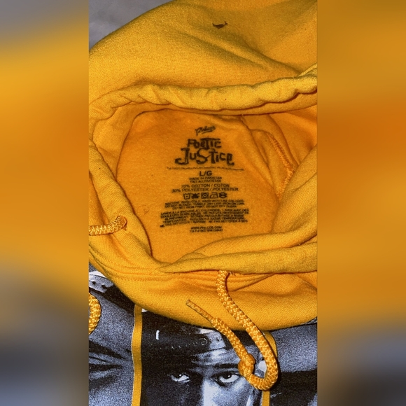 Preloved Vintage size large Poetic Justic Tupac sweater - Picture 6 of 8